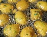 જૈન મેથીના ગોટા રેસીપી સ્ટેપ2ફોટો