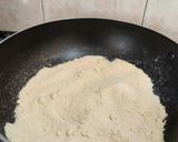 A picture of step 1 of Sooji Besan Halwa.