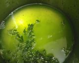 A picture of step 4 of Minty Lemon Moctail.