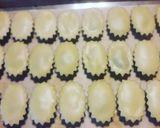 A picture of step 6 of Bocconotti Abruzzesi.