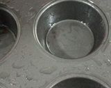 A picture of step 3 of Egg muffins.