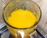 A picture of step 1 of Mango ice cream.