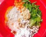 Foto langkah ke 2 dari resep Bakso Ayam Saus Tomat - Chicken Meatballs Tomato Sauce.