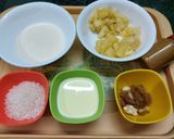 A picture of step 1 of Pineapple Sheera or Halwa.