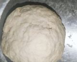 A picture of step 2 of Green and white pizza.