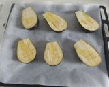 Foto del paso 1 de la receta: Berenjenas rellenas de carne, y patatas fritass
