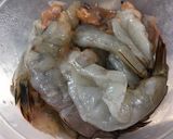 รูปขั้นตอนการทำที่ 1 ของ กุ้งนึ่งนมสด🦐🥛