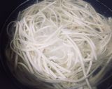 รูปขั้นตอนการทำที่ 1 ของ บะหมี่เนื้อผัดซอสย่าง(และแป้งมัน มิตรแท้เนื้อเกรดธรรมดาหมักไม่นานรสมาเต็ม)