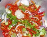A picture of step 3 of Scramble egg sauce.