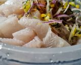 Foto del paso 2 de la receta: CEVICHE🐬Peruano en Cama de Espinacas🍃y Maíz🌽...!