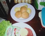 Foto langkah ke 1 dari resep Burger Mini.