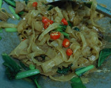 Foto langkah ke 5 dari resep Kwetiaw Goreng.