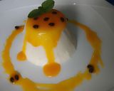 Foto del paso 14 de la receta: Panna Cotta de coco 🥥 con Coulis de maracuyá 🍮