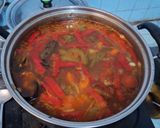 Foto langkah ke 3 dari resep Goulash Soup.