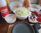 Foto langkah ke 1 dari resep Oseng manisa(mendol tempe Dan ayam goreng).