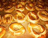 Foto del passaggio 4 della ricetta Taralli all'uovo 🐔🐣