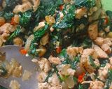Foto del paso 1 de la receta: Pastel de pollo y espinacas