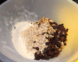 A picture of step 2 of No-bake Fruity oatmeal protein bars (V).