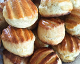 "Békebeli" vajas pogácsa recept fázis 4 fotója