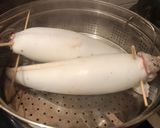 Hình bước làm 2 của món Mực ống nhồi thịt