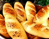 صورة لخطوة 3 من وصفة ميني باغيت بالعجينة السحرية 😍