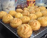 Foto langkah ke 5 dari resep Cream Puff aka Kue Soes.