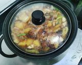 Foto langkah ke 5 dari resep 55. Ayam Jamur.