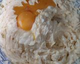 Foto langkah ke 2 dari resep Nutella Cheese Thumbprint Cookies.