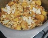 A picture of step 8 of Mazydar Aloo Gobhi.