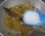 A picture of step 11 of Mochar Ghonto.