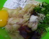 Foto langkah ke 3 dari resep Pangsit Goreng isi Ayam.