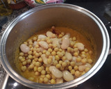 Foto del paso 5 de la receta: Garbanzos y Judiones o Alubias blanca en cascote