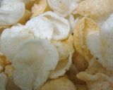 Foto langkah ke 8 dari resep Kerupuk Nasi Renyah & Gurih.
