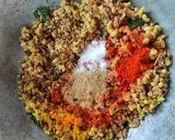 स्वादिष्ट महाराष्ट्रीयन डिश _ मिसल पाव रेसिपी चरण 5 फोटो
