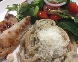 A picture of step 5 of Wholemeal spagetti mushroom with grilled chicken.