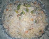 Foto langkah ke 4 dari resep Nasi Goreng Mawut Brokoli.