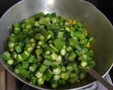 ભીંડા બટાકા નું શાક (Bhinda Bataka Shak Recipe In Gujarati) રેસીપી સ્ટેપ1ફોટો