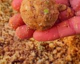 A picture of step 5 of Gond ke Ladoo.