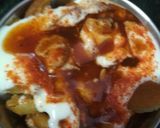 A picture of step 8 of Dahi bhalla.