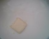 Foto del paso 4 de la receta: Flan de queso esponjoso