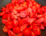 Foto del paso 9 de la receta: Pimientos rellenos de carne y quinoa con salsa de tomate a la crema