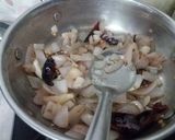 A picture of step 3 of Onion chutney.