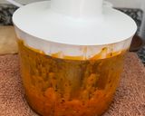 Foto del paso 7 de la receta: Espaguetis integrales con salchichas veganas y salsa de tomate