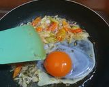 Foto langkah ke 4 dari resep Orak Arik Pare Telur.