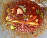 Foto langkah ke 2 dari resep Serundeng Kelapa Pedas Manis.