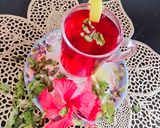 A picture of step 5 of Hibiscus flower Tea 🌸🌸☕🌸🌸.