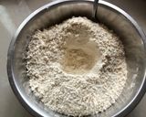 Foto del paso 2 de la receta: Masa de pizza crocante y esponjosa