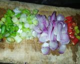 Foto langkah ke 1 dari resep Indomie Goreng Pedas.