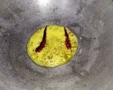 A picture of step 7 of Ghora saga Chuna paka saga.