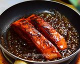 A picture of step 5 of Honey Mustard Glazed Salmon.